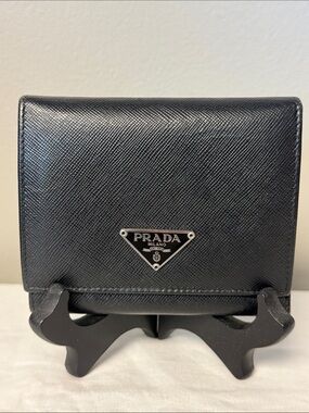 Prada Saffiano Leather Bifold Wallet Black Triangle Logo Made in Italy